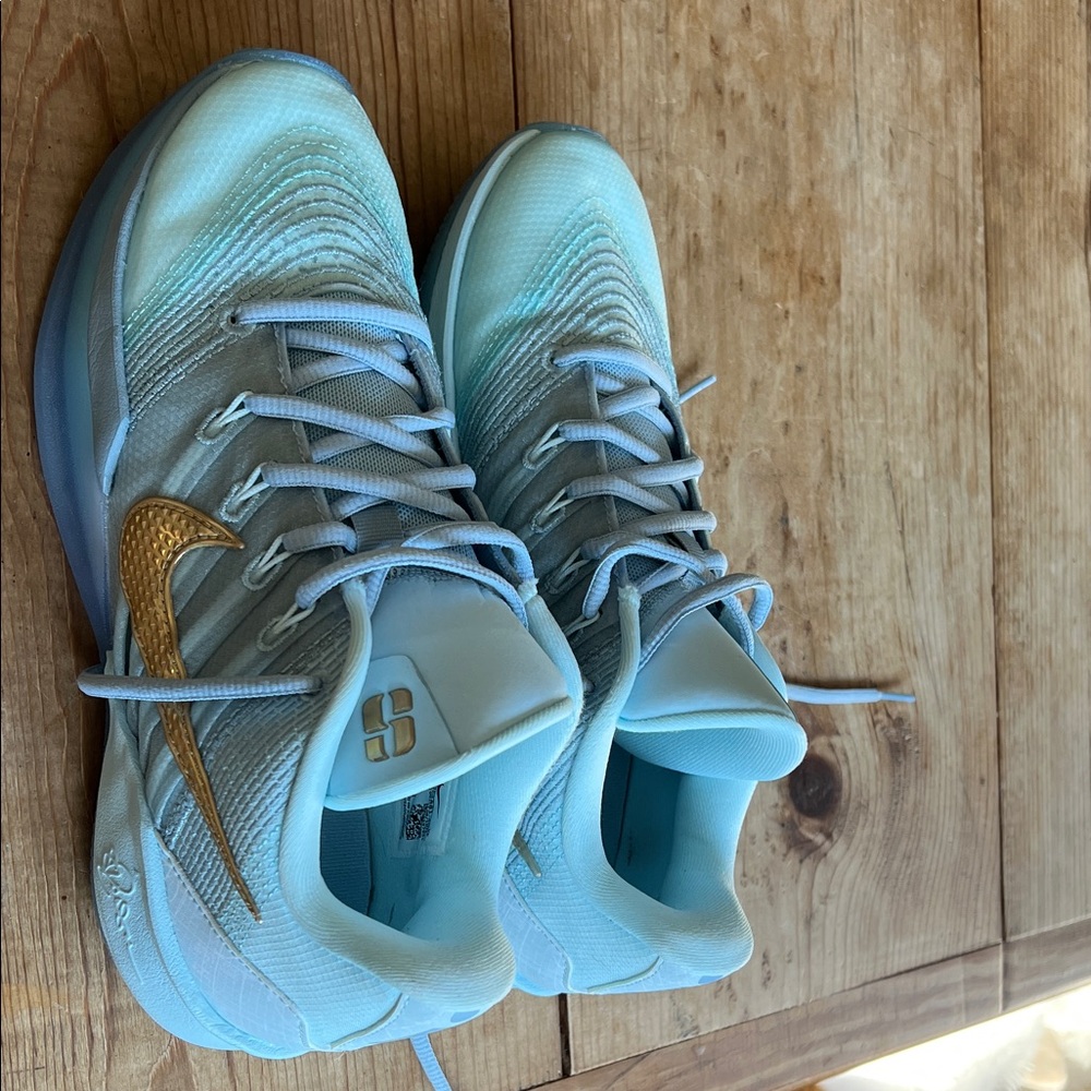 Nike Light Blue and Gold Sneakers